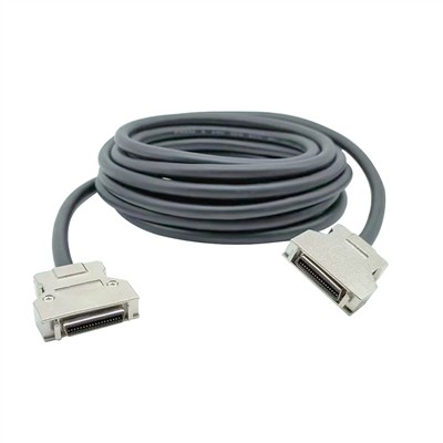 MDR36 Pin naaras-naaraskaapeli kauhalla